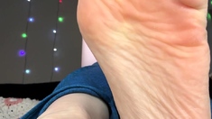 Maitresse Madelines solo foot fetish POV