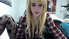 Amateur Blonde Teen Intense Masturbation HD