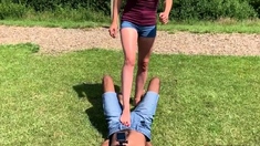 Amateur Foot Fetish Girlfriend Sucks and gives a Footjob