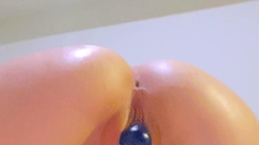 Amateur teen loves toys in her ass
