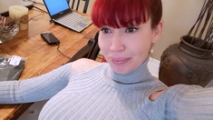 Natural redhead with real big boobs Scarlette masturbates