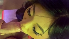 Amateur slut blowjob cumshot