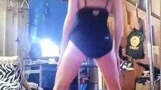 Amateur redhead Milf sucks and fucks a guy