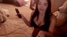 Brunette Solo Webcam Masturbation