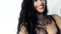 Amateur brunette ariana marie solo toying